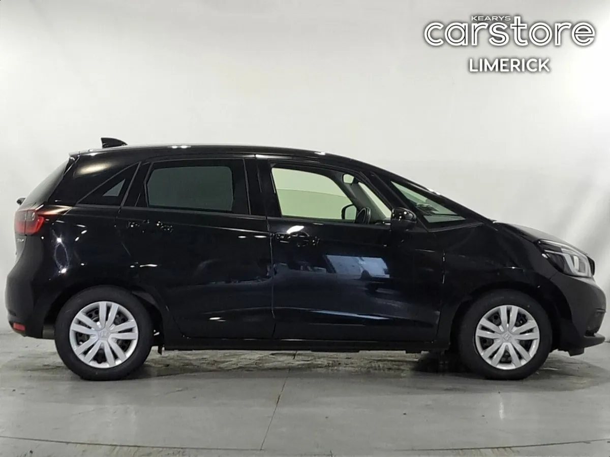 Honda Fit HEV - Image 2