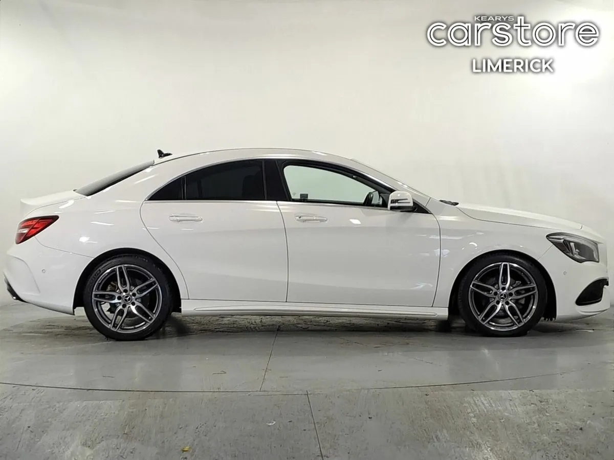 Mercedes-Benz CLA CLA180 AUTO AMG-Line - Image 2