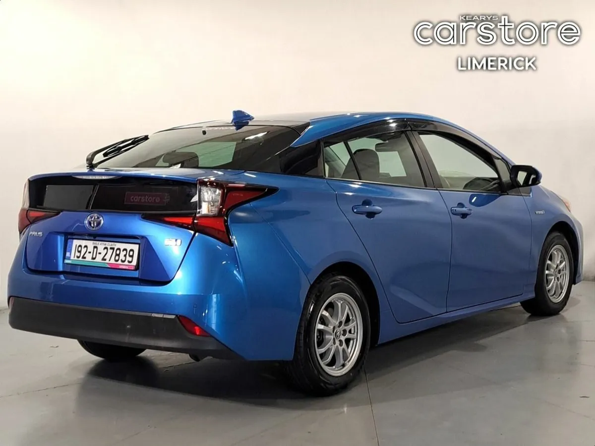 Toyota Prius 1.8 Hybrid - Image 3