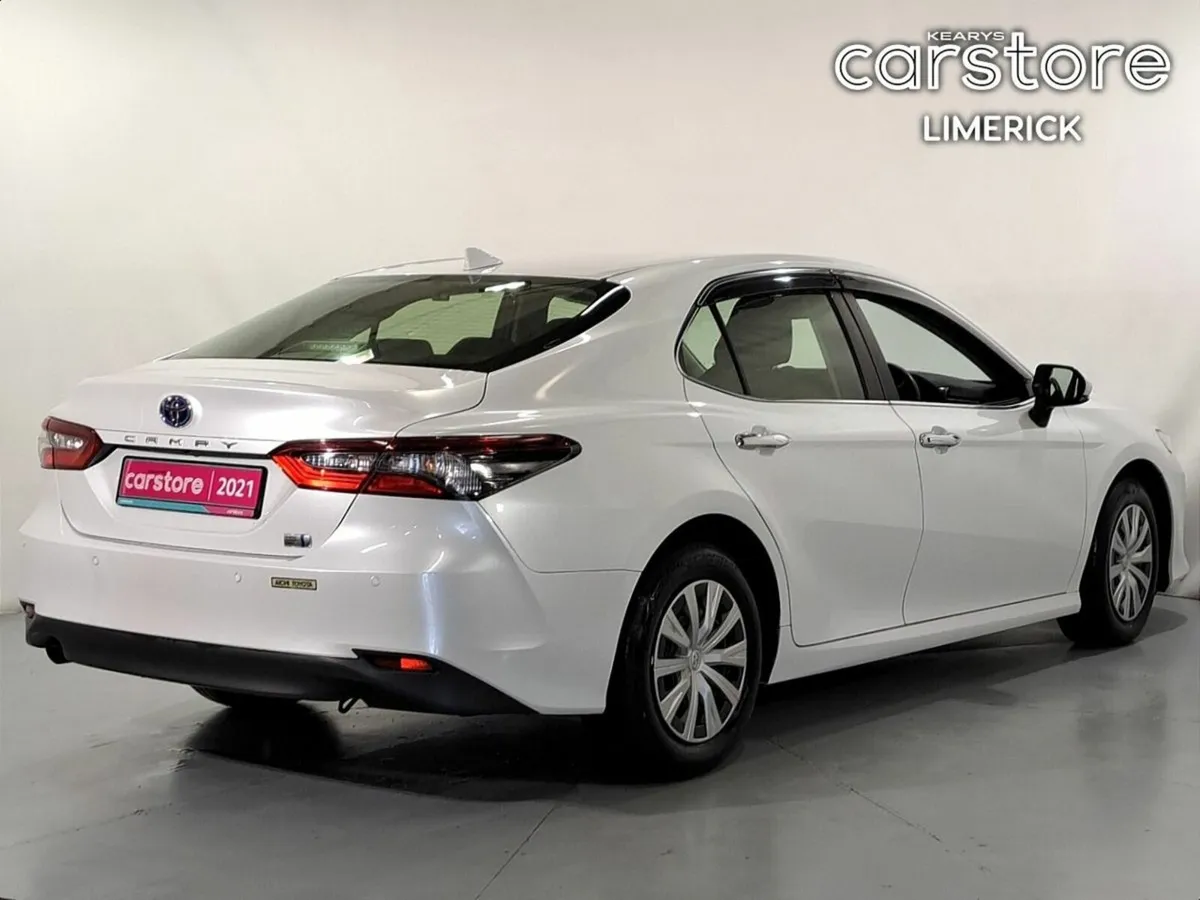 Toyota Camry 2.5 HYBRID AUTO - Image 3