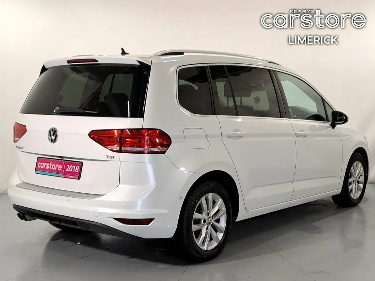 Volkswagen Touran 1.4 TSI AUTO **7 SEATS** - Image 3