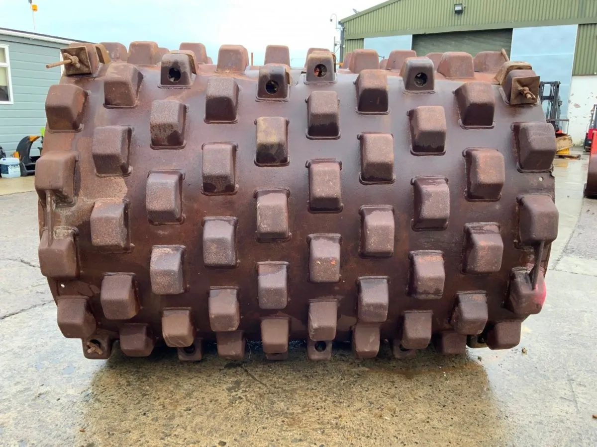 SHEEPSFOOT / PAD FOOT ROLLER SHELL KIT........... - Image 3