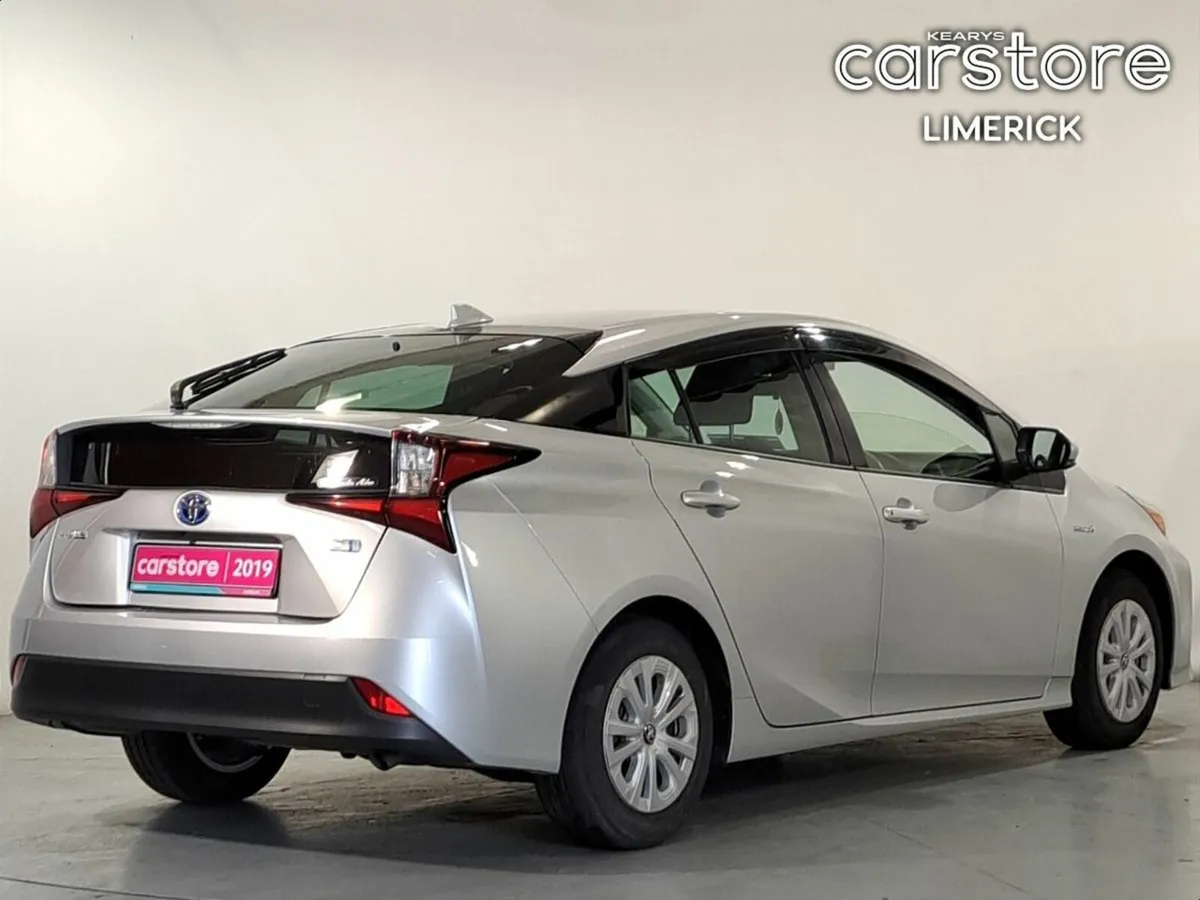 Toyota Prius 1.8 PET HYBRID HEV - Image 3