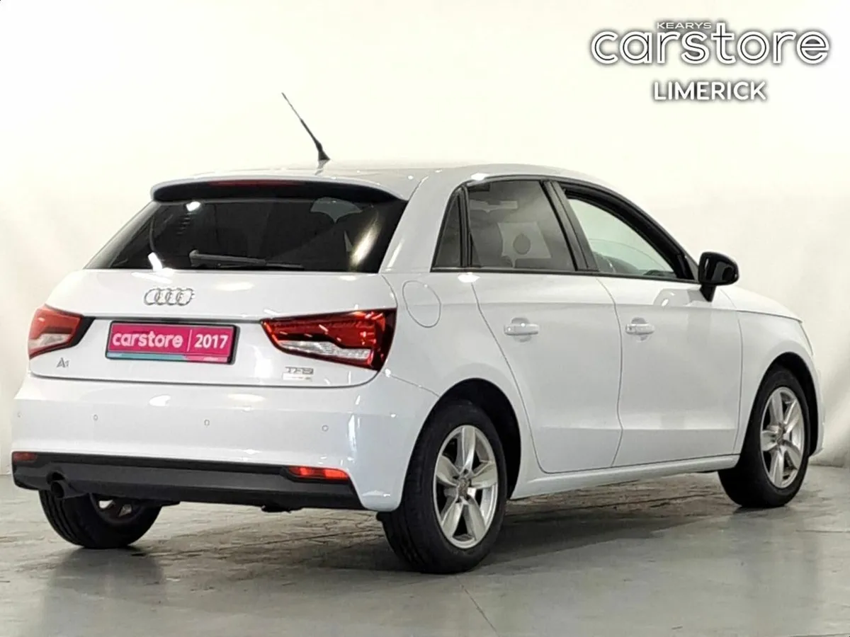 Audi A1 1.0 TFSI AUTO 5 Door - Image 3