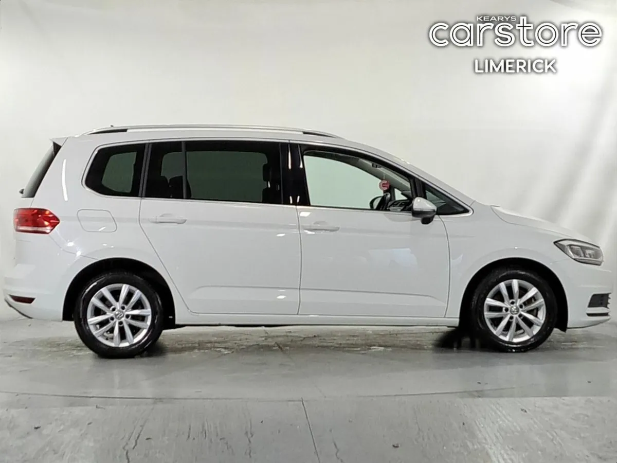 Volkswagen Touran 1.4 TSI Auto MPV - Image 2