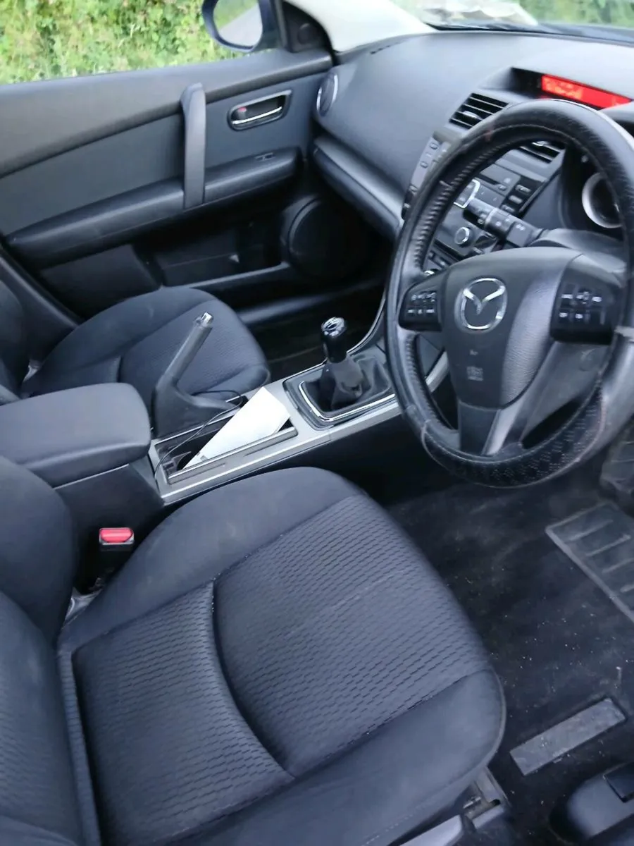 Hyundai Santa Fe - Image 2