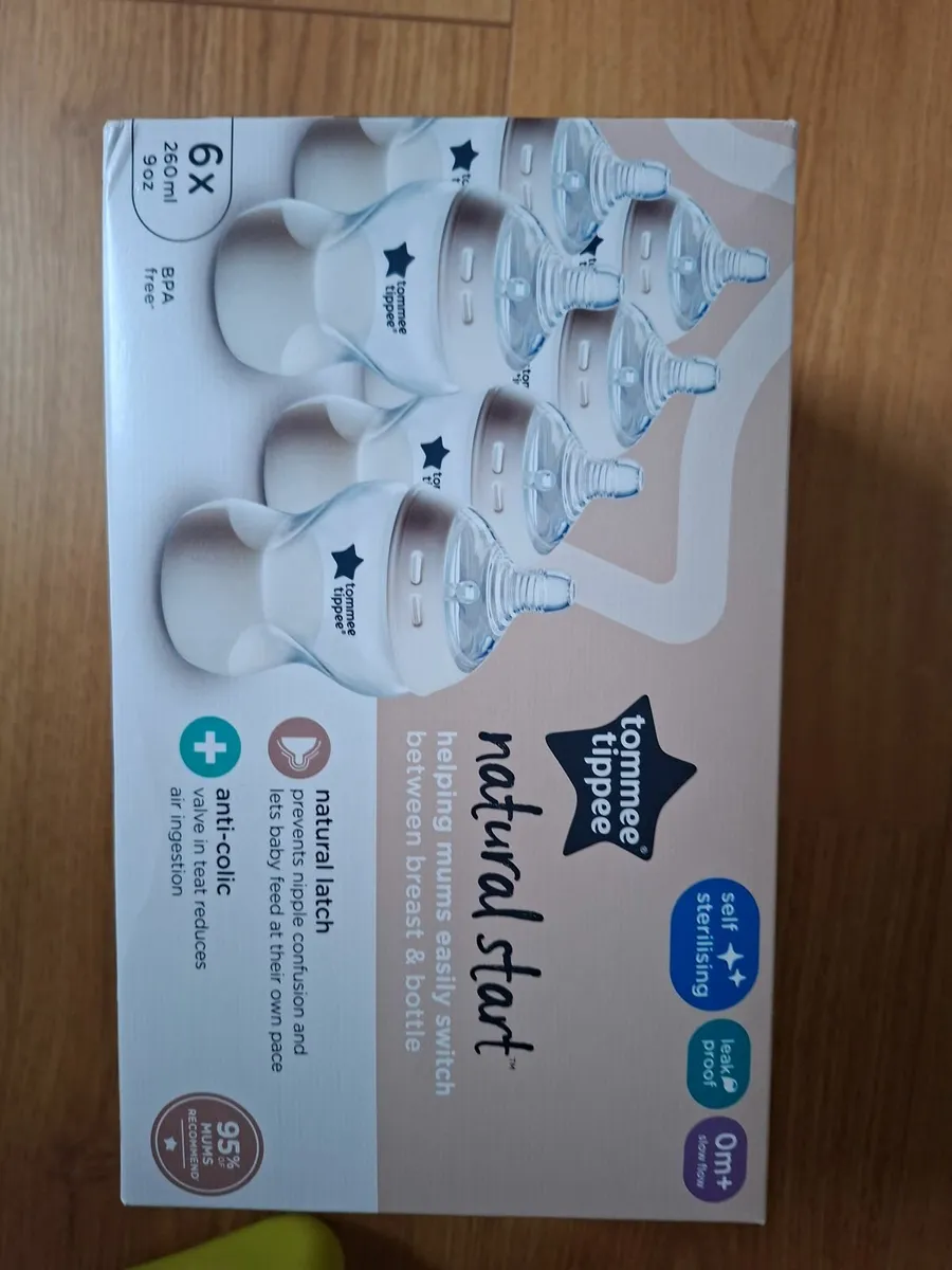 Tomme Tippee Steriliser and Bottles - Image 2