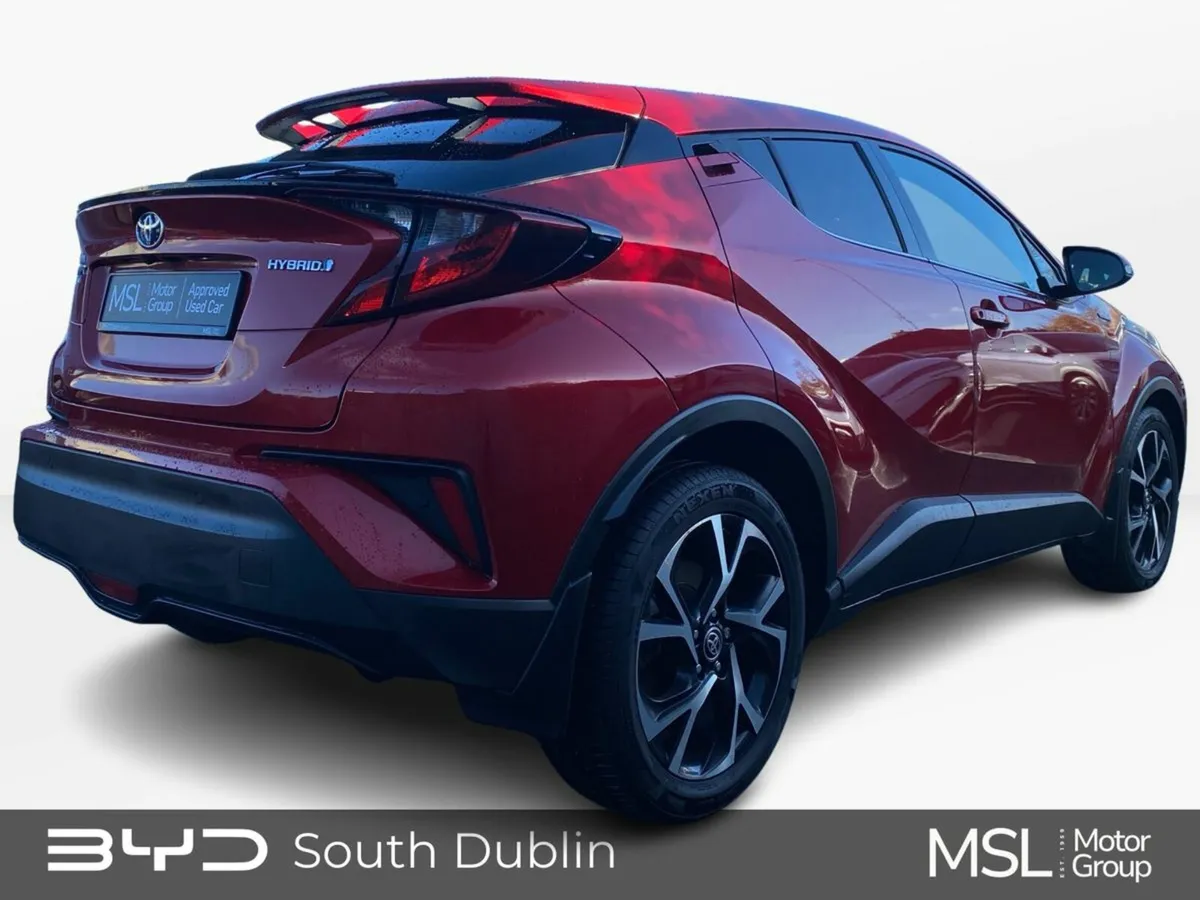 Toyota C-HR ***DEPOSIT TAKEN*** 1.8 HYBRID SPORT - Image 4
