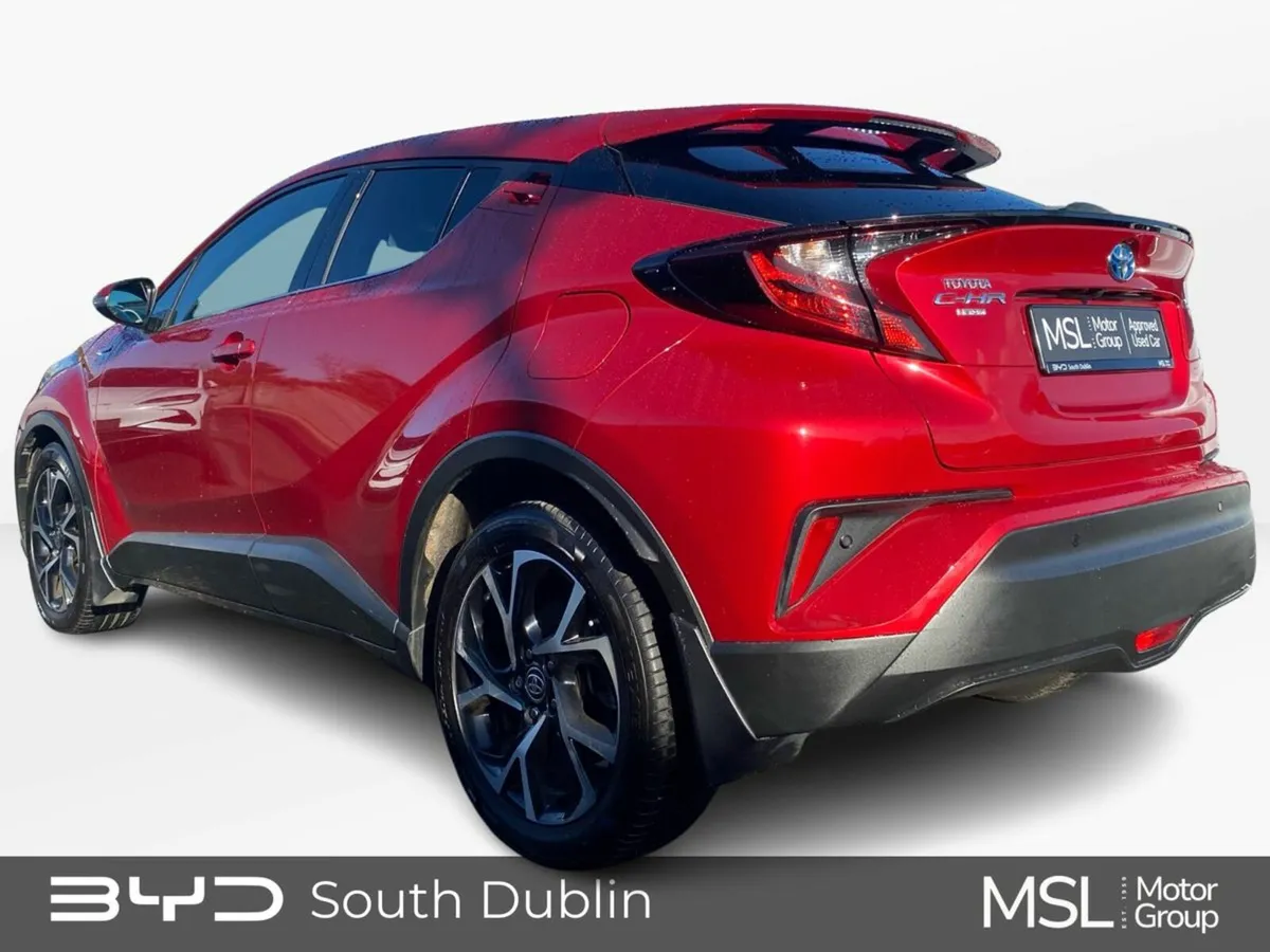 Toyota C-HR ***DEPOSIT TAKEN*** 1.8 HYBRID SPORT - Image 4