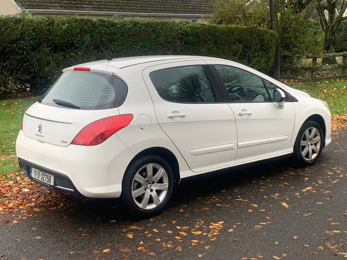 Peugeot 308 - Image 3