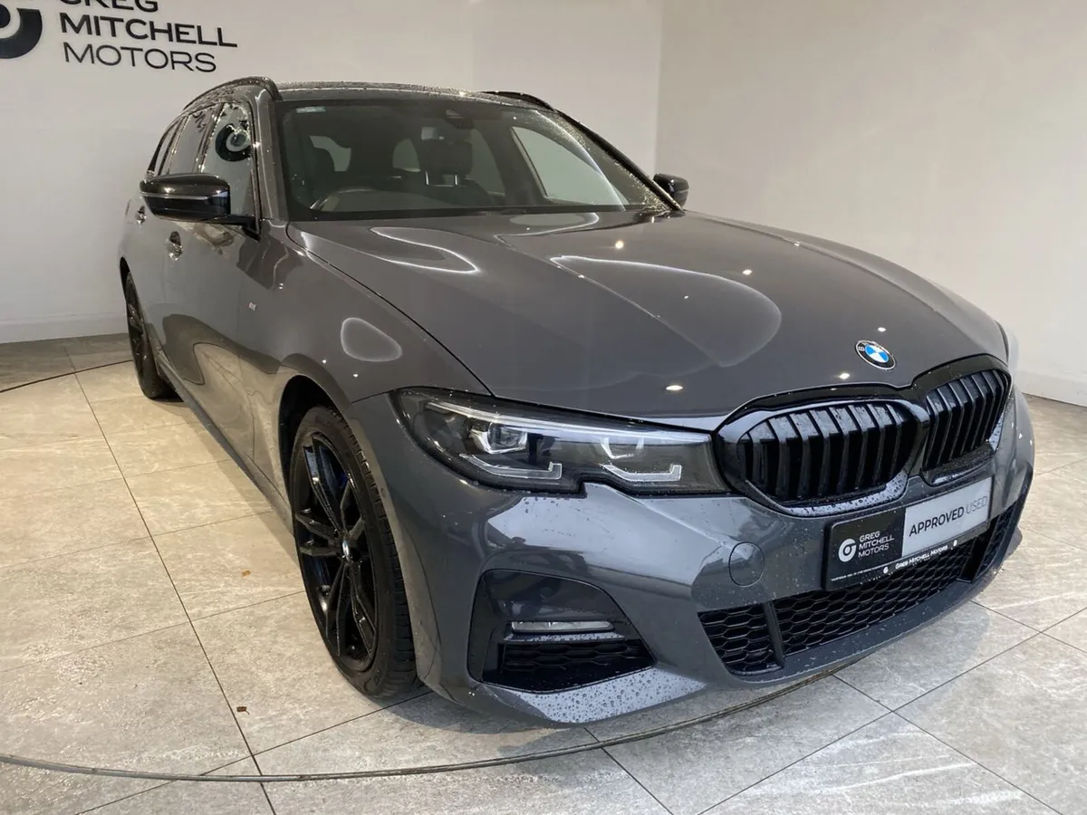 BMW 3-Series 2021 - Image 3