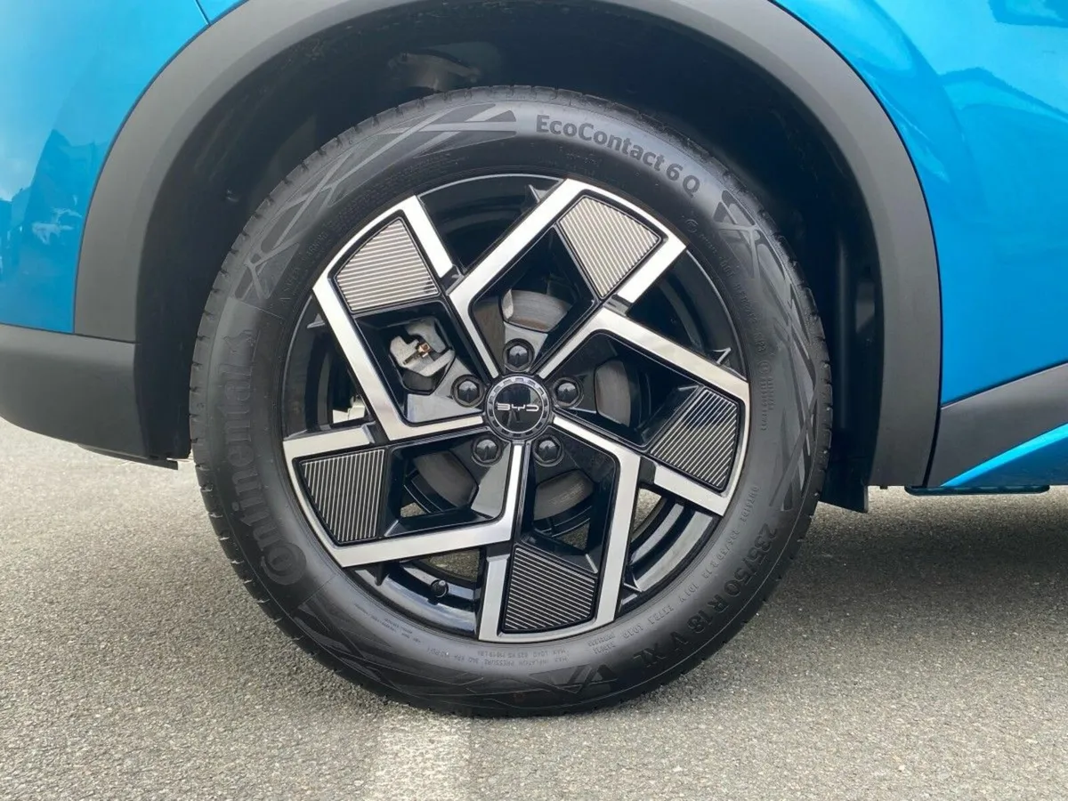 BYD ATTO 3 Design - 15.6 Electric Rotary Touchscre - Image 3