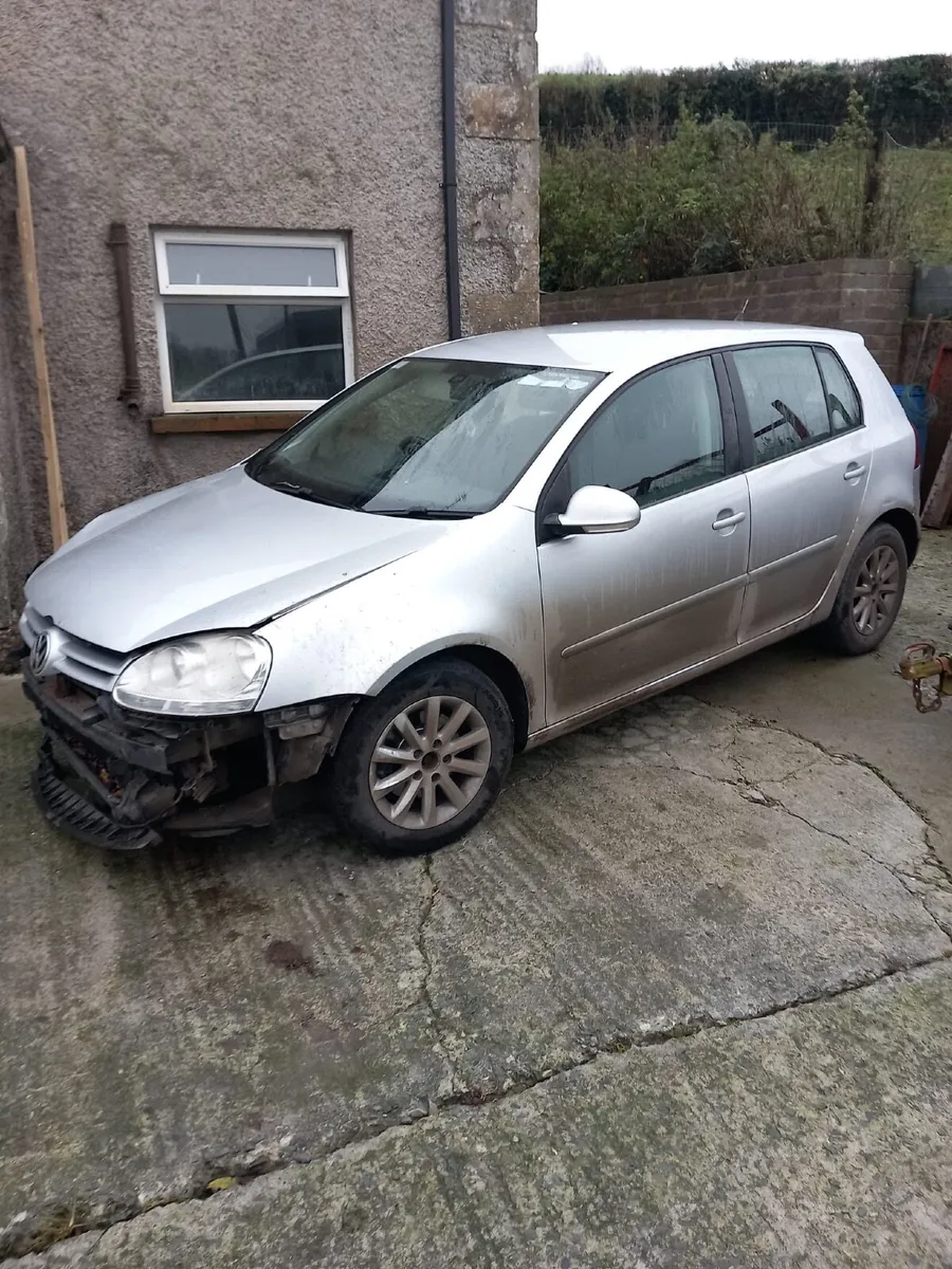 Volkswagen Golf 2009 - Image 3