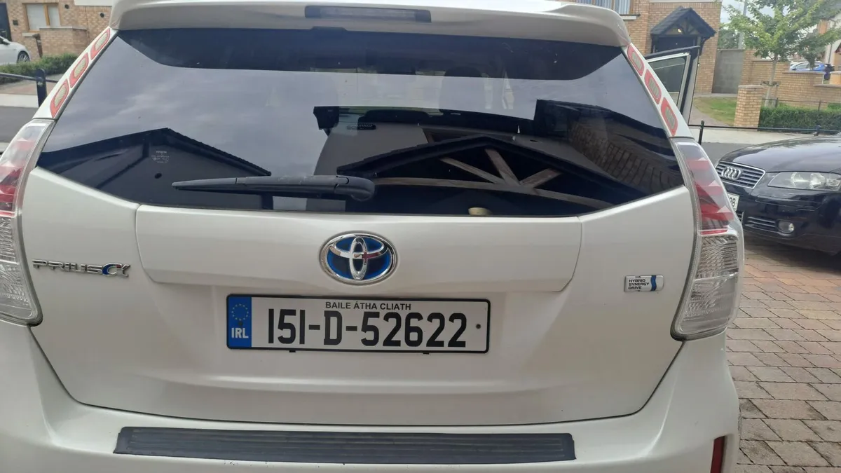 Toyota prius+ - Image 4