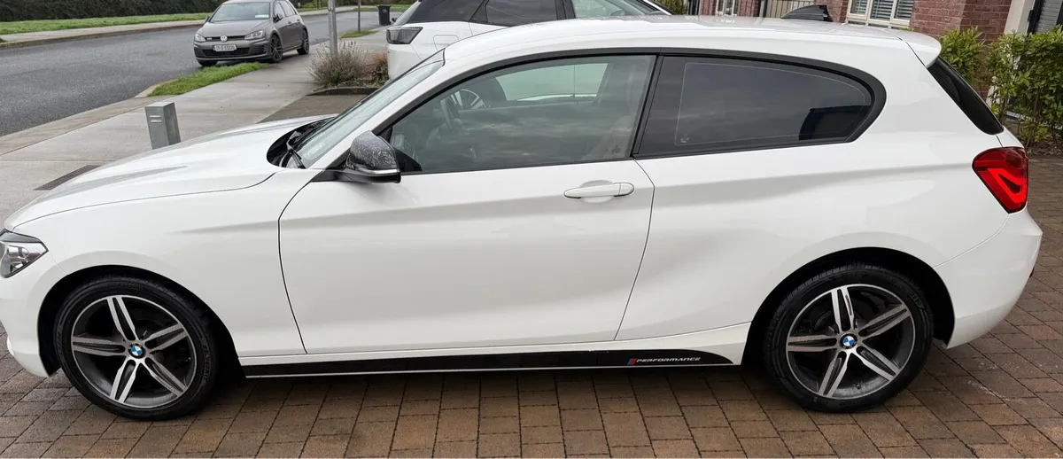 🌟BMW 118i Sport 2DR Absolutely Stunning Condition - Image 3