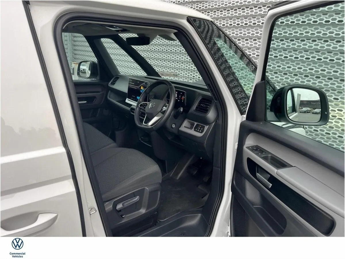 Volkswagen ID.Buzz Cargo PLUS 86KWH 204BHP - Image 2