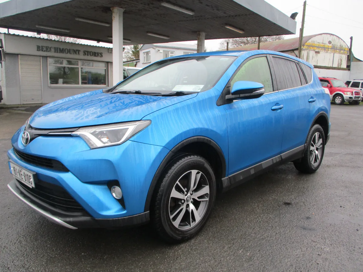 Toyota RAV4 2.0 D4D AURA BUSINESS EDITION - Image 3