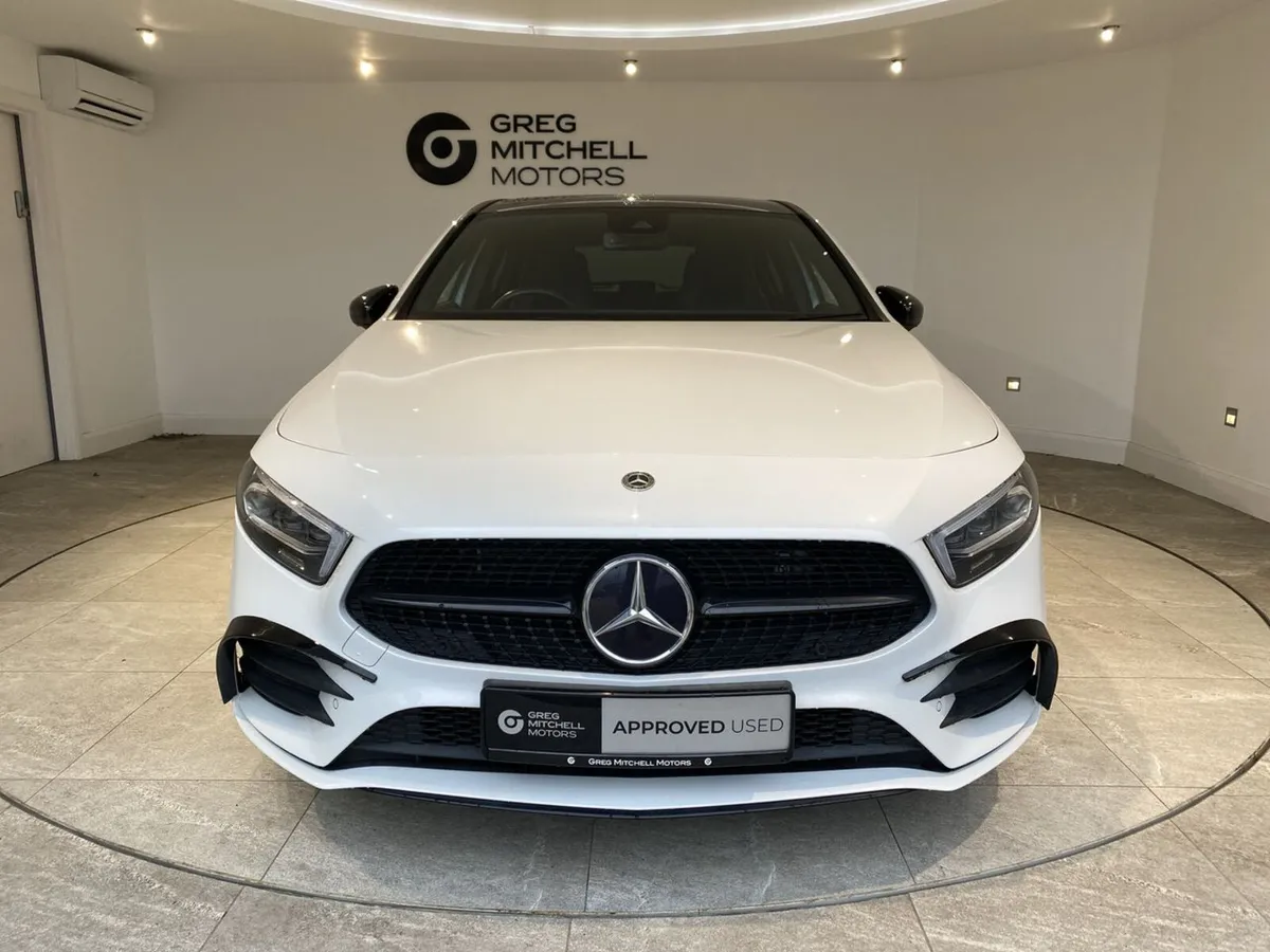Mercedes-Benz AMG 2022 - Image 2