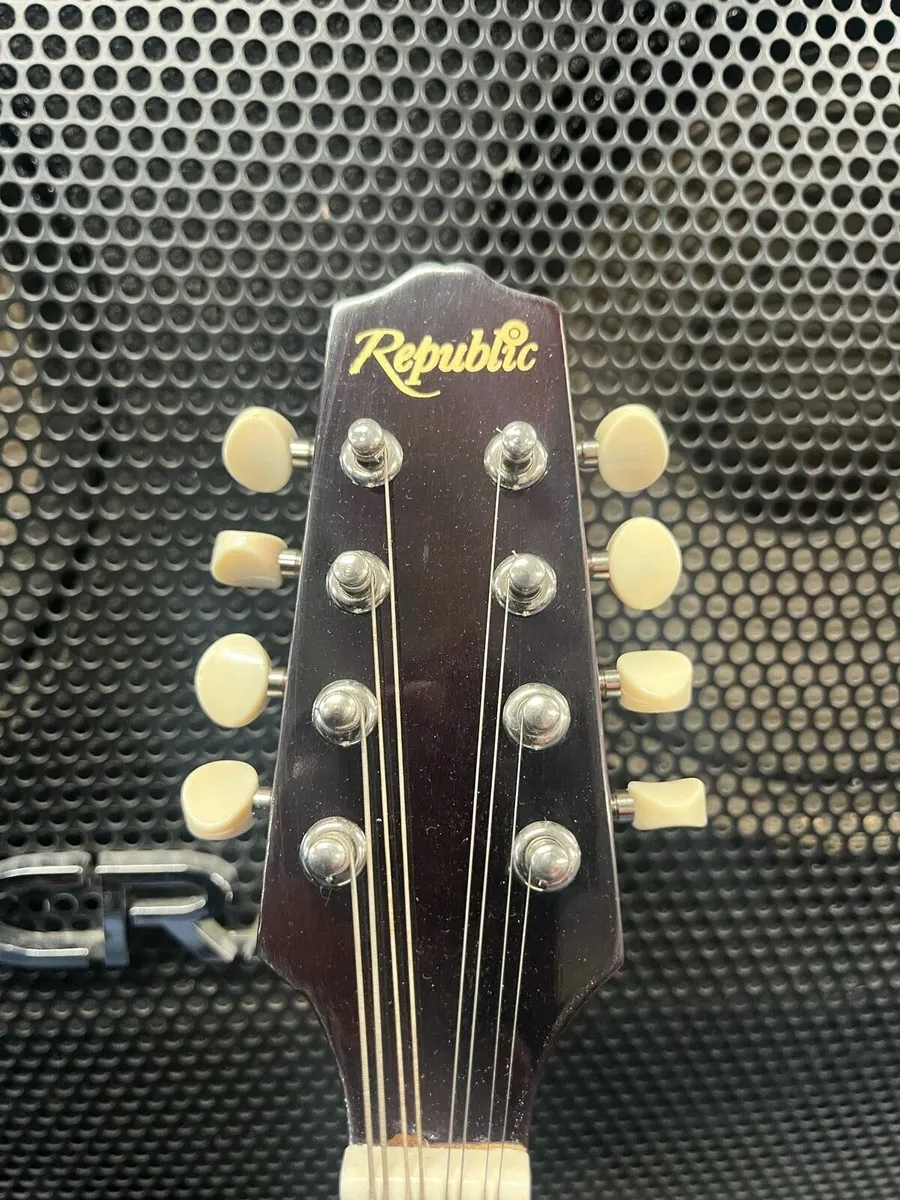 Republic Mandolin - Image 4