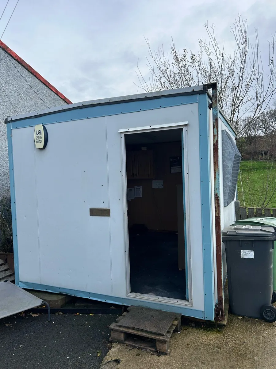 10” x 12” portacabin - Image 1