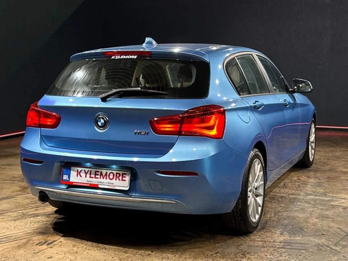BMW 1-Series 118i - AUTOMATIC - FASHIONISTA EDITIO - Image 4