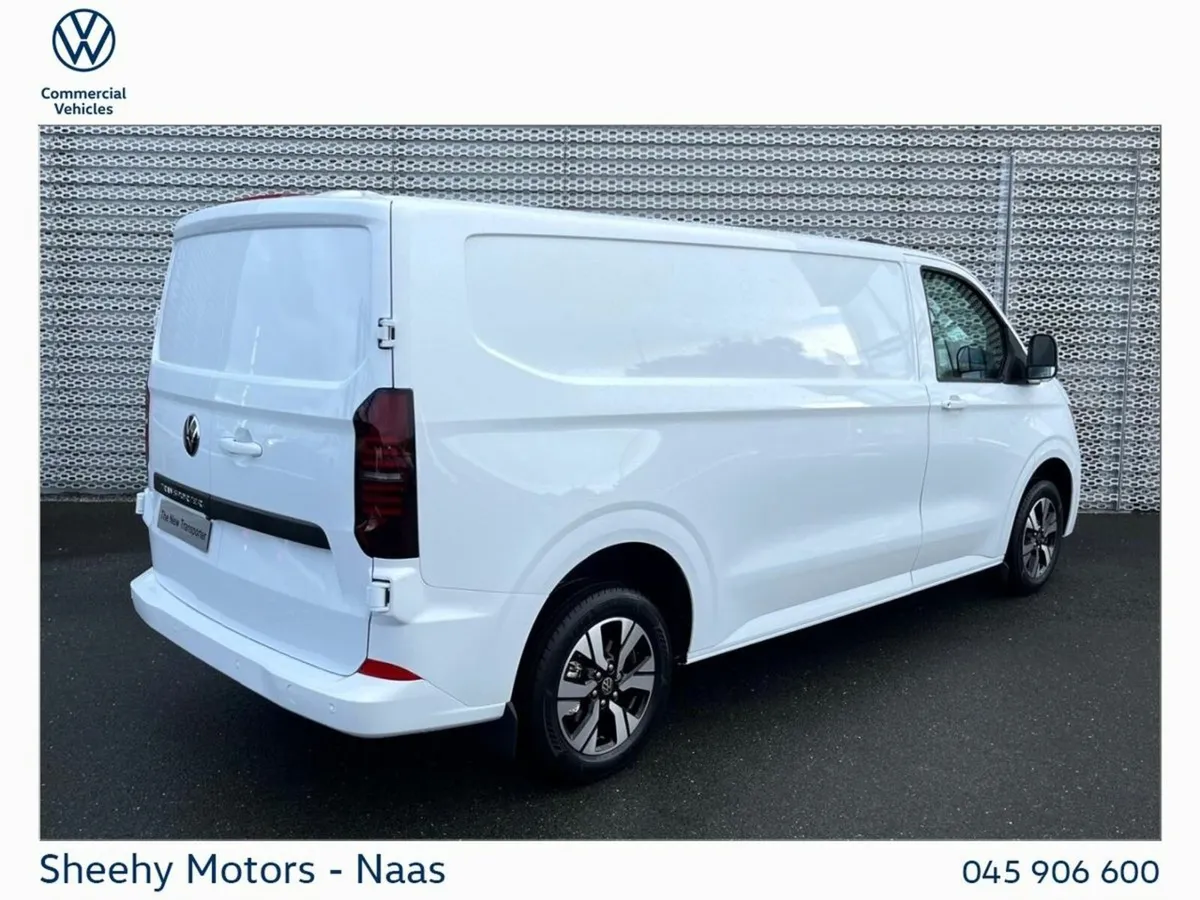 Volkswagen Transporter HIGHLINE LWB30 150HP M6F - Image 3