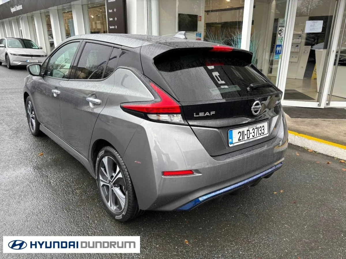 Nissan Leaf Tekna 5DR Auto - Image 4