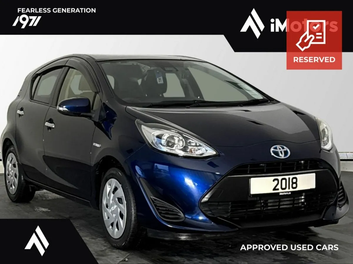 Toyota Aqua S STYLE HYBRID AUTOMATIC - Image 1