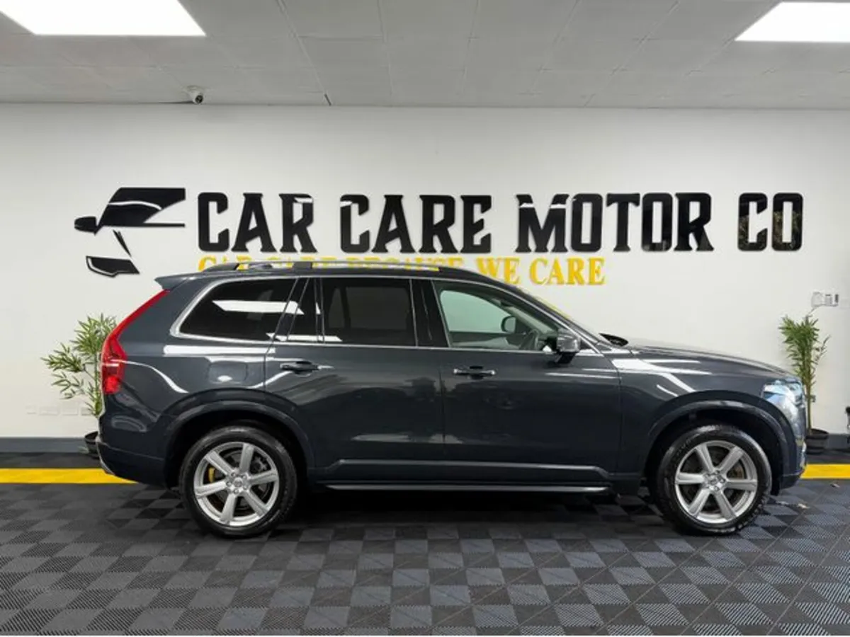 Volvo XC90 T8 Twin En Phev MOM GT 5DR Auto - Image 3