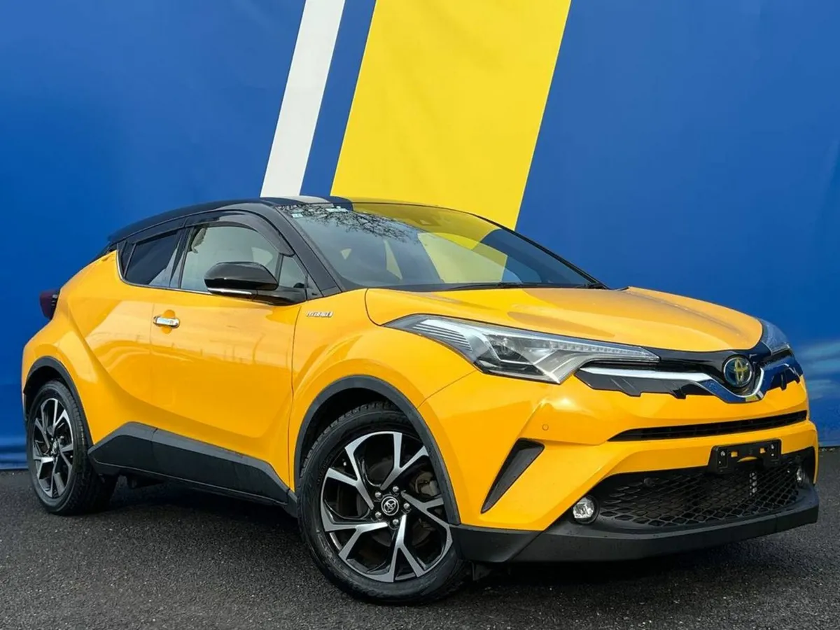 Toyota C-HR 1.8 HYBRID // HALF LEATHER HEATED SEAT - Image 1