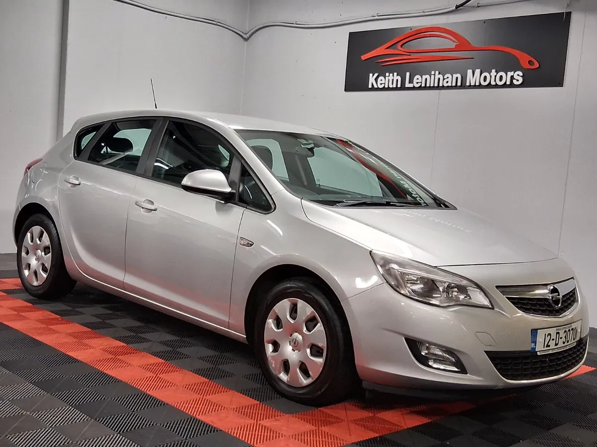 2012 Opel Astra **VALUE FOR MONEY** - Image 1