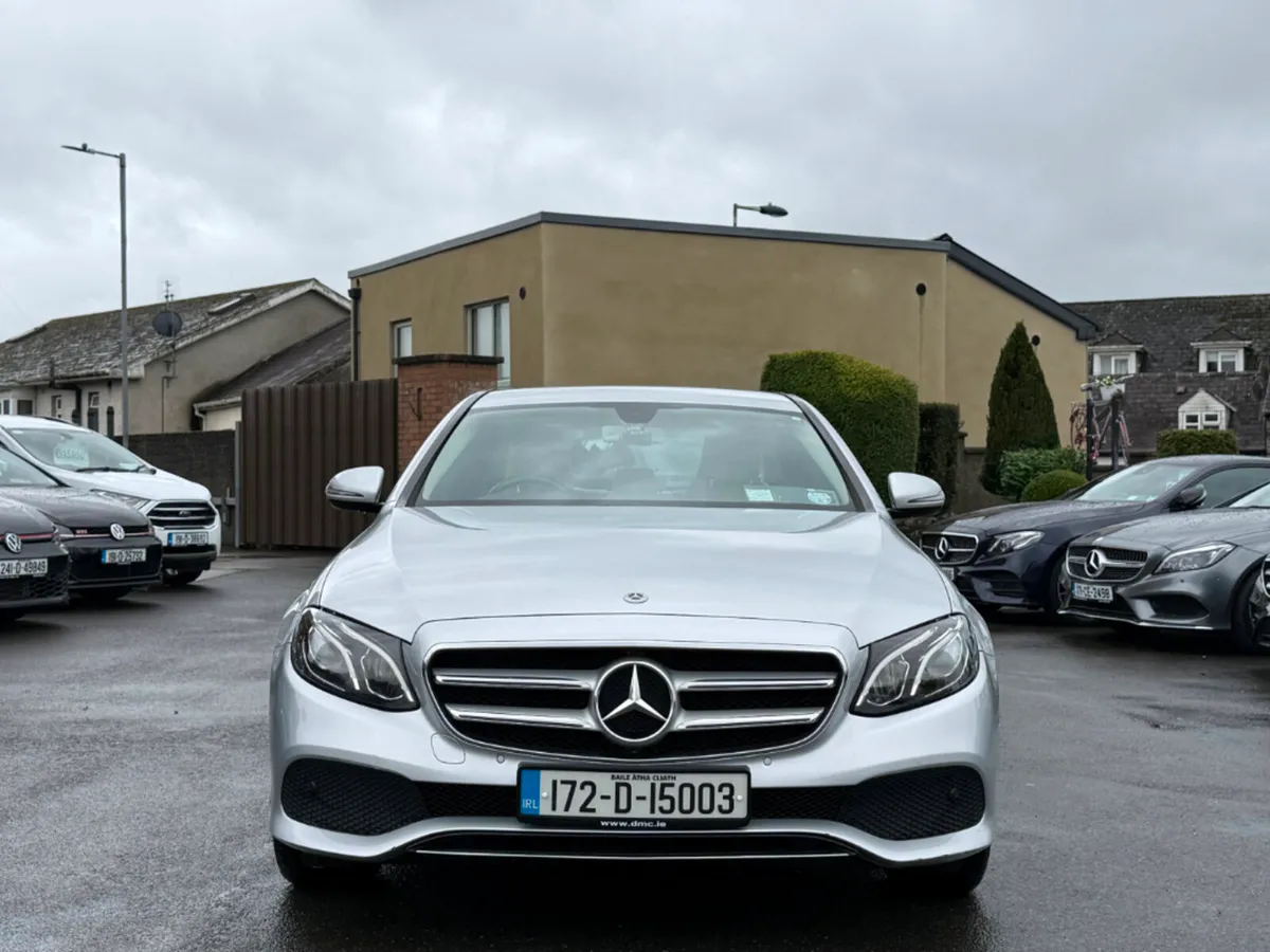 Mercedes-Benz E-Class E220D AVANTGARDE AUTO *1 OWN - Image 2