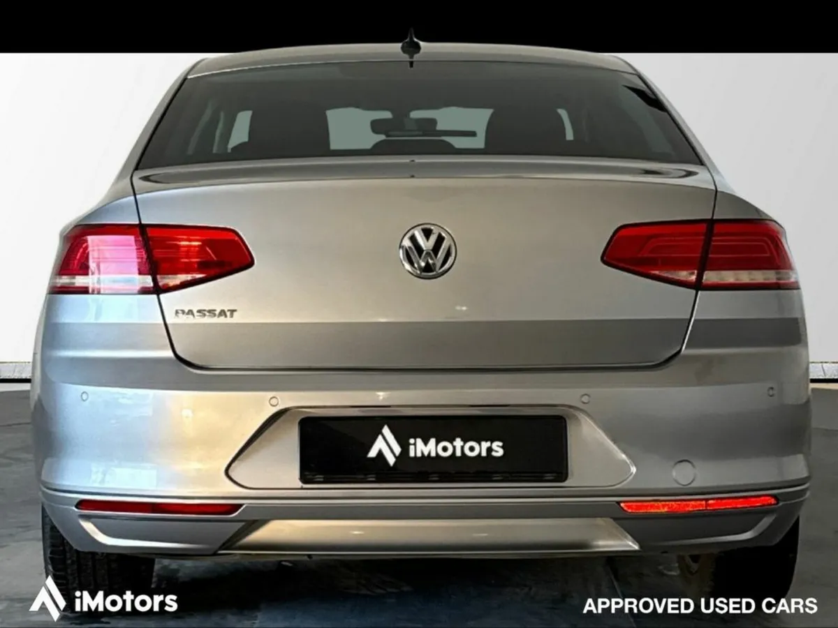 Volkswagen Passat (182) DSG AUTOMATIC SE Business - Image 4