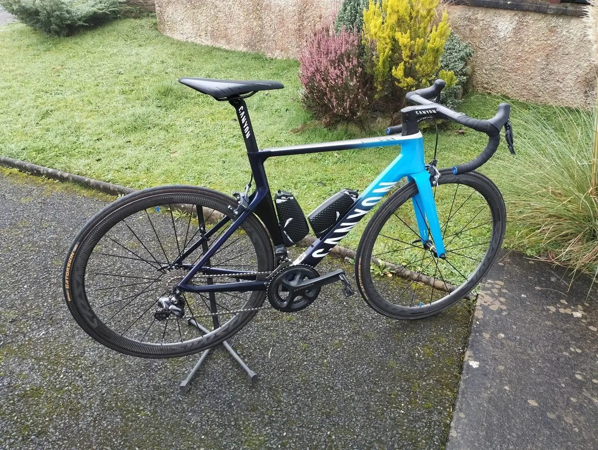 Canyon Aeroad CF SL - Image 2