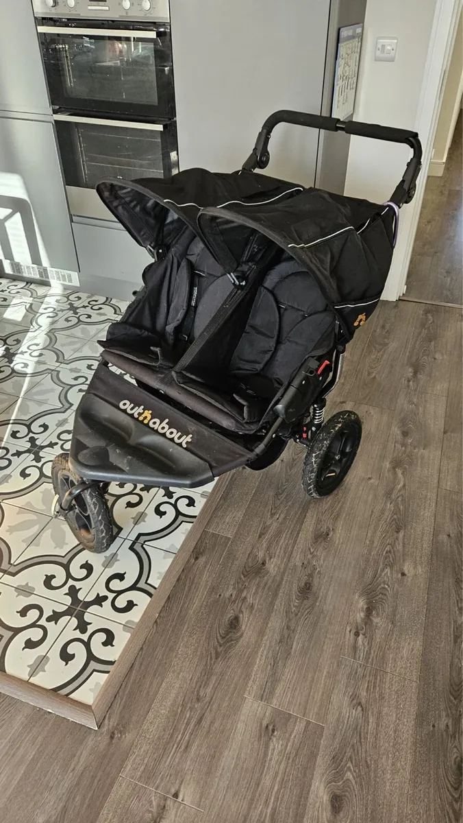 Out n About Double/Stroller - Image 2