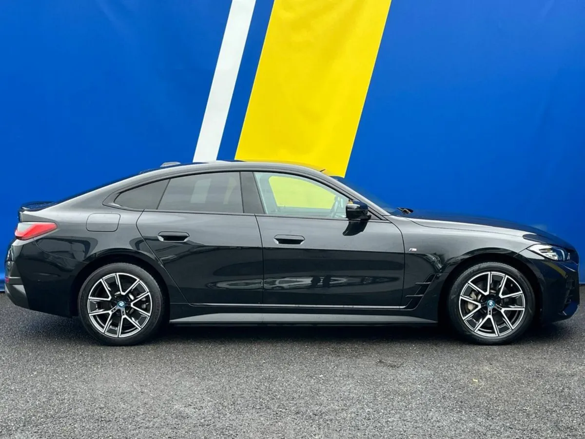 BMW i4 M-SPORT XDRIVE40E // VIRTUAL COCKPIT // 18" - Image 2