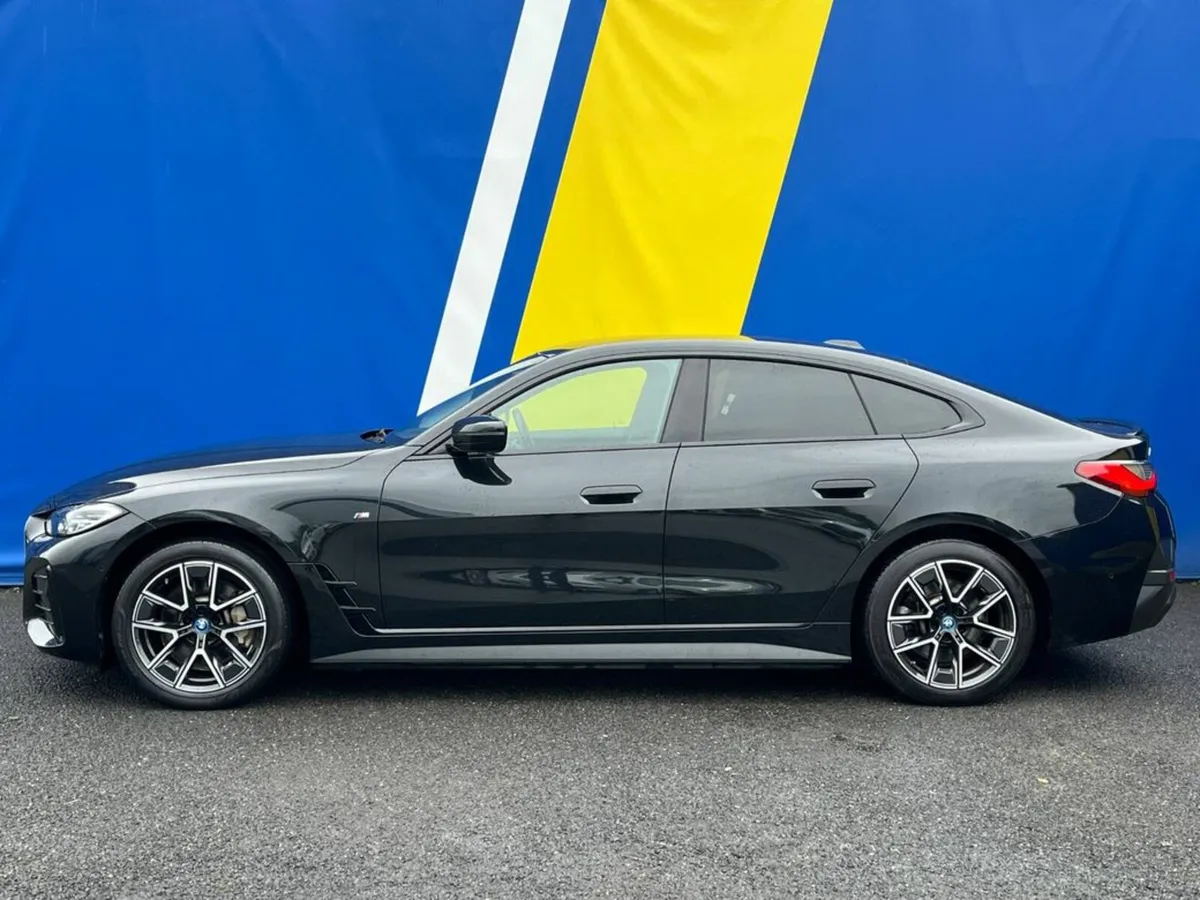 BMW i4 M-SPORT XDRIVE40E // VIRTUAL COCKPIT // 18" - Image 3