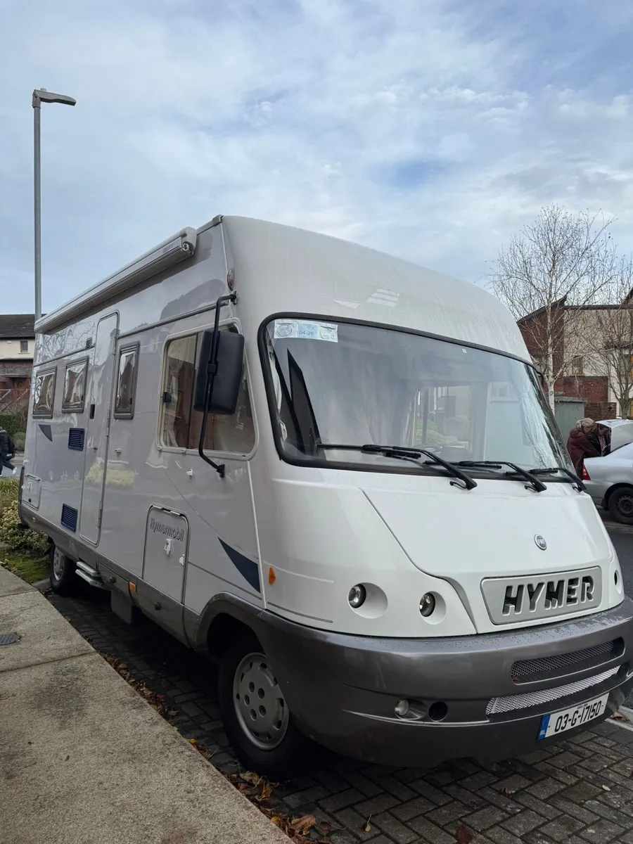 Hymer B695 Motorhome - Image 2