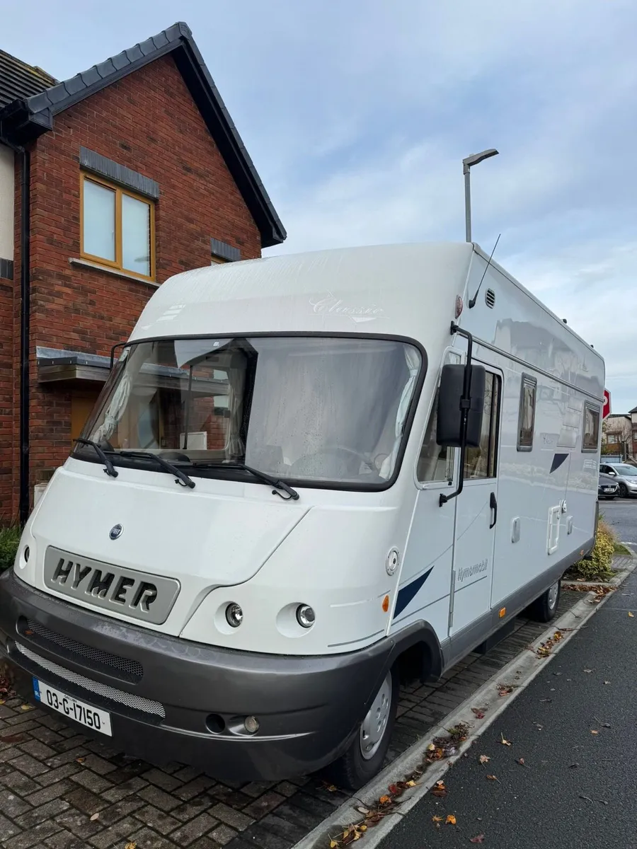 Hymer B695 Motorhome - Image 3