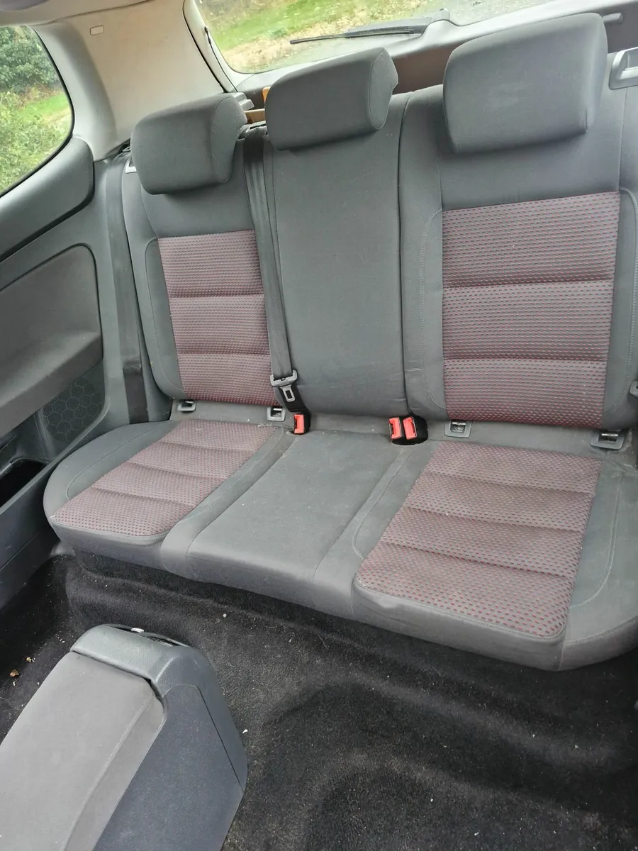 Volkswagen Golf 2008 - Image 1