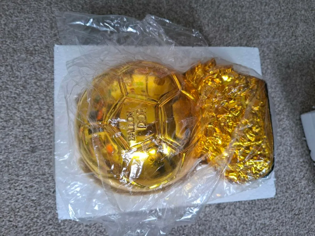 Ballon D'or Football Trophy - Image 2