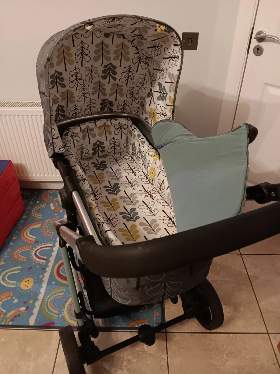 Pram and buggy set - Image 3