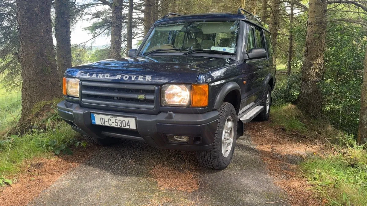 Land Rover Discovery crewcab - Image 3