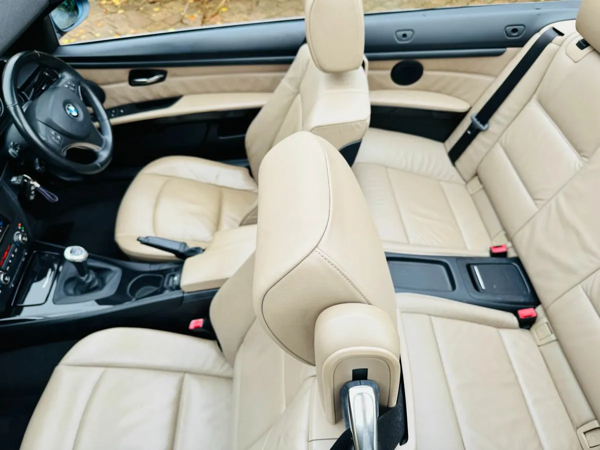 BMW 320i Cabrio - LOW VRT -  LOVELY CONVERTIBLE - Image 2