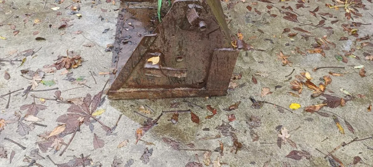 Quickie loader bucket - Image 1