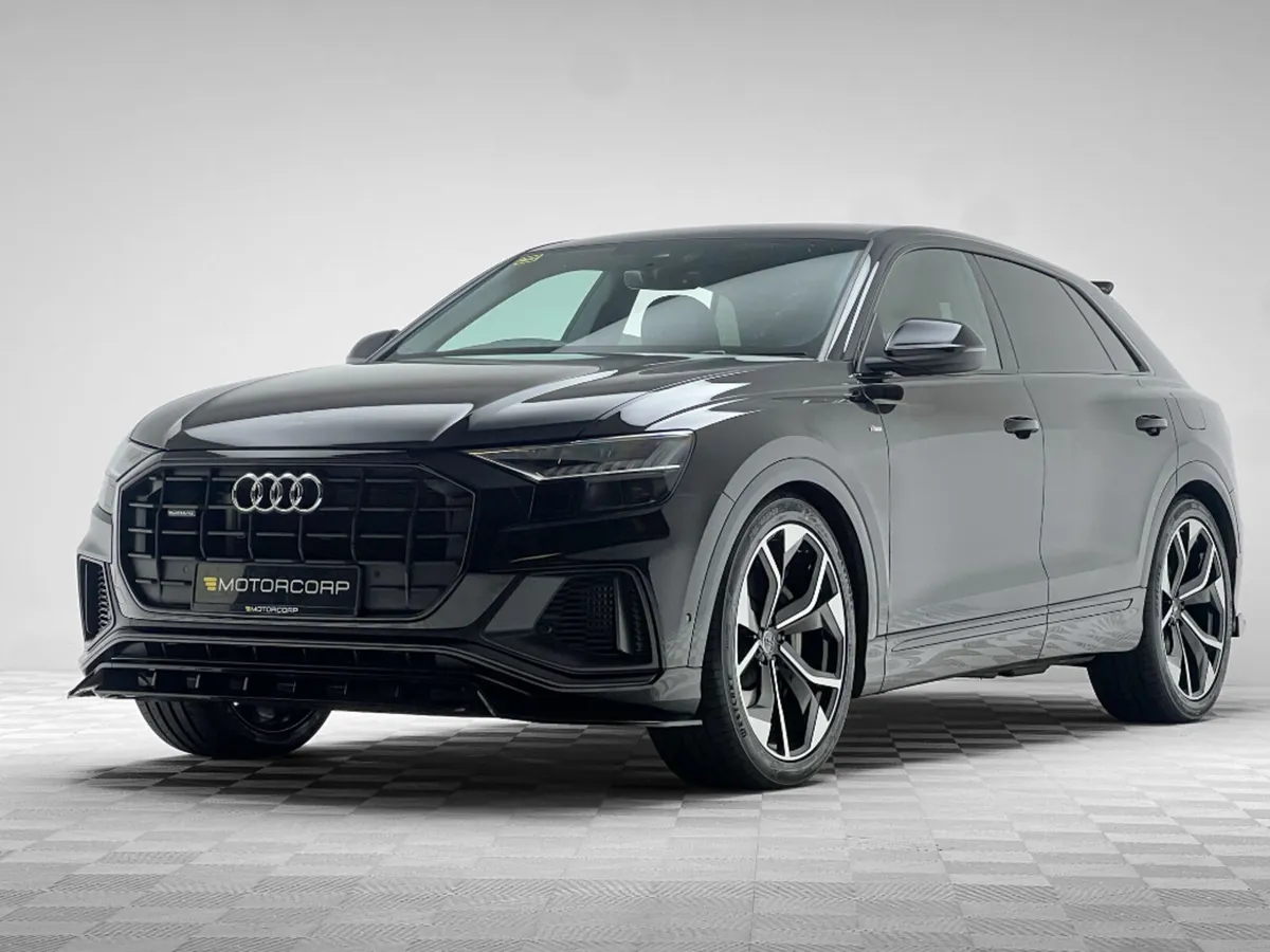 Audi Q8 55 TFSI E S LINE BLACK ED 381HP QUATTRO - Image 3