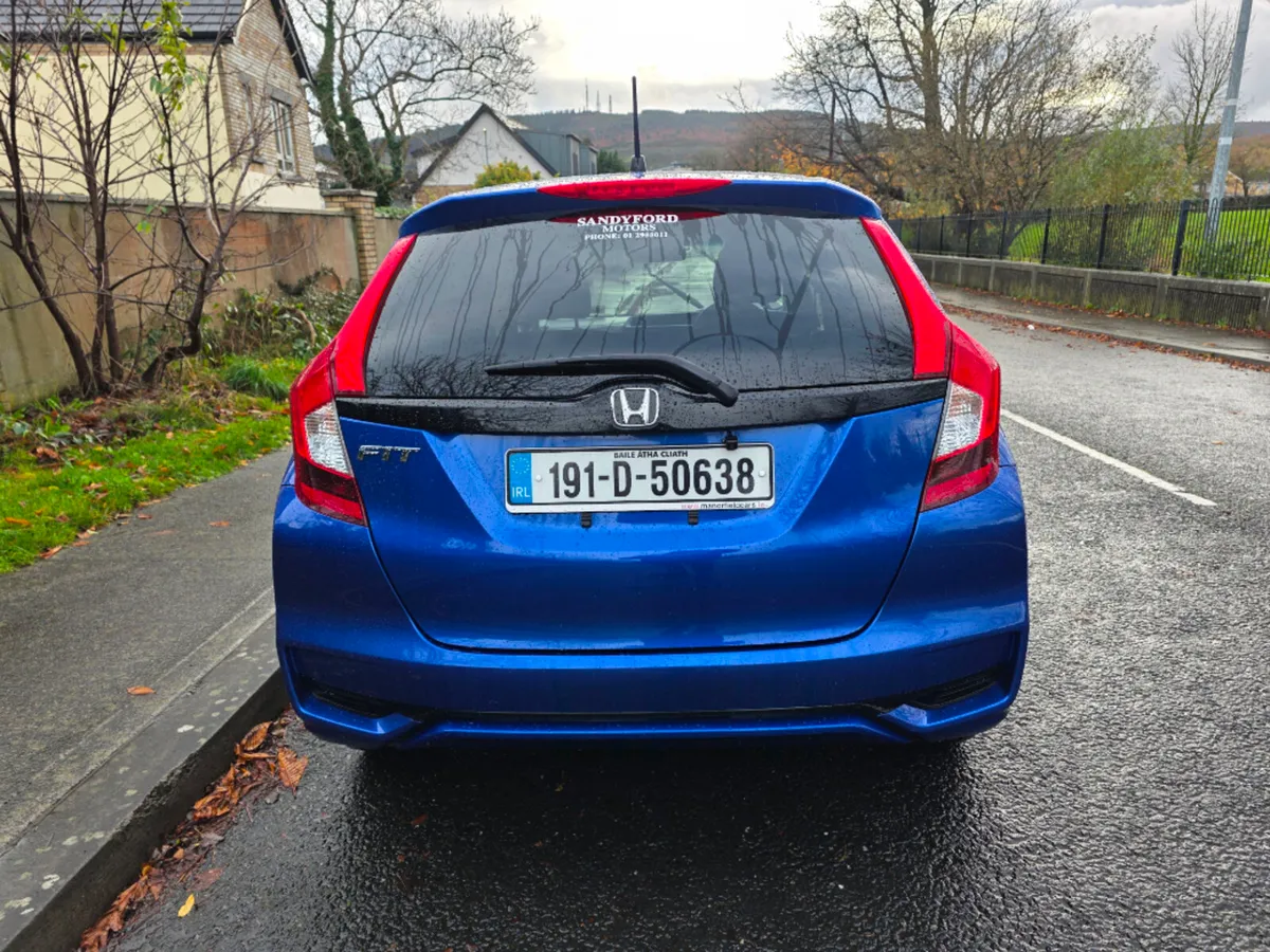 Honda Fit Automatic - Image 3