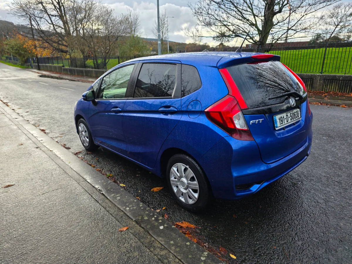 Honda Fit Automatic - Image 4