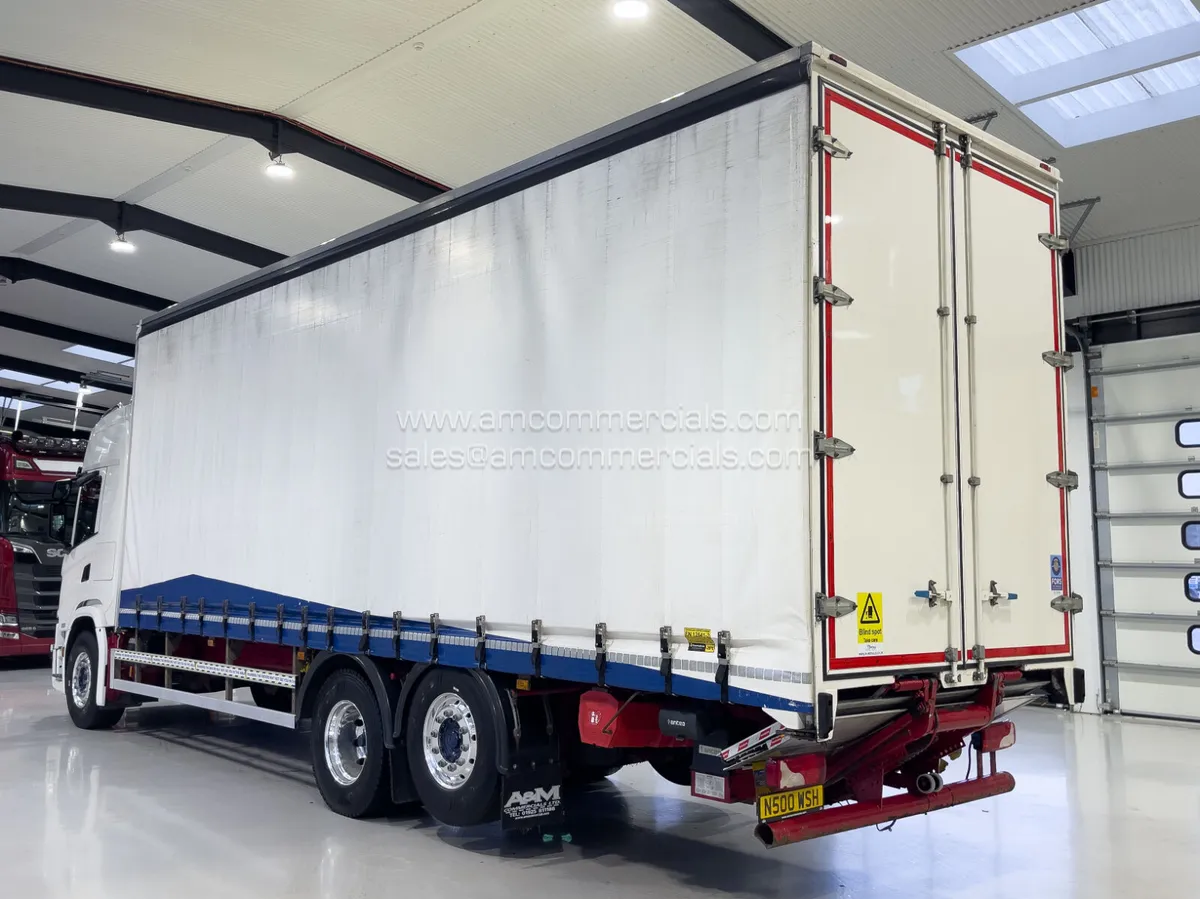2018 SCANIA G320 CURTAINSIDE RIGID 26 TONNER - Image 4