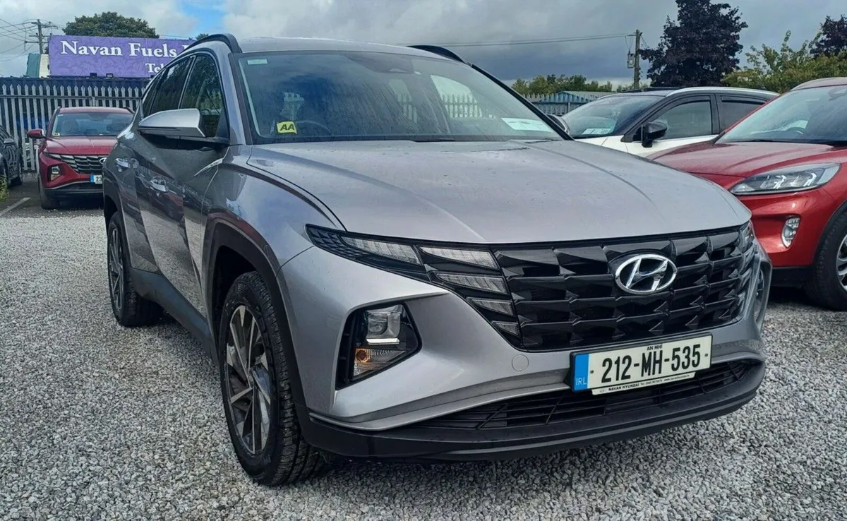 Hyundai Tucson 2WD Executive *JUST ON SALE* - Image 1